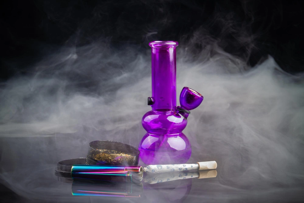 Image of cannabis smoking bong